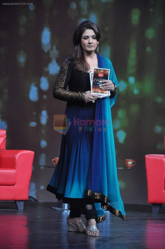 Raveena Tandon on the sets of NDTV show with Raveena in Yashraj on 7th March 2012