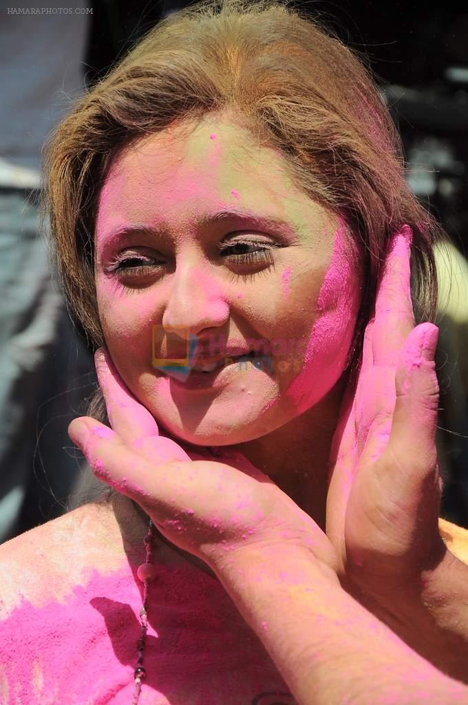 Rashmi Desai at Zoom Holi celebrations in Mumbai on 8th March 2012