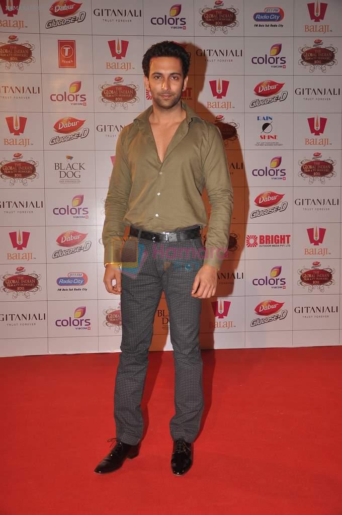 Nandish Sandhu at The Global Indian Film & Television Honors 2012 in Mumbai on 15th March 2012
