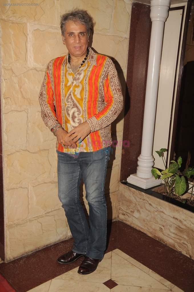 Aditya Raj Kapoor at producer Bobby Duggal's bash in Versova, Mumbai on 17th March 2012
