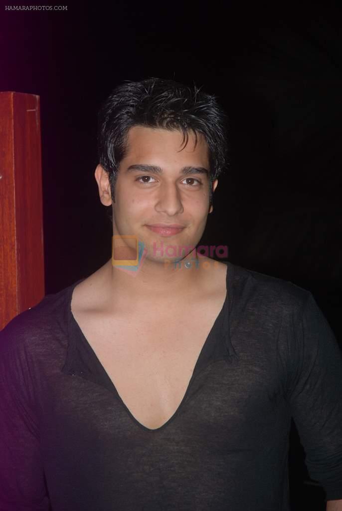 Karan Godwan at Colors Chal party in Citizen Hotel on 19th March 2012