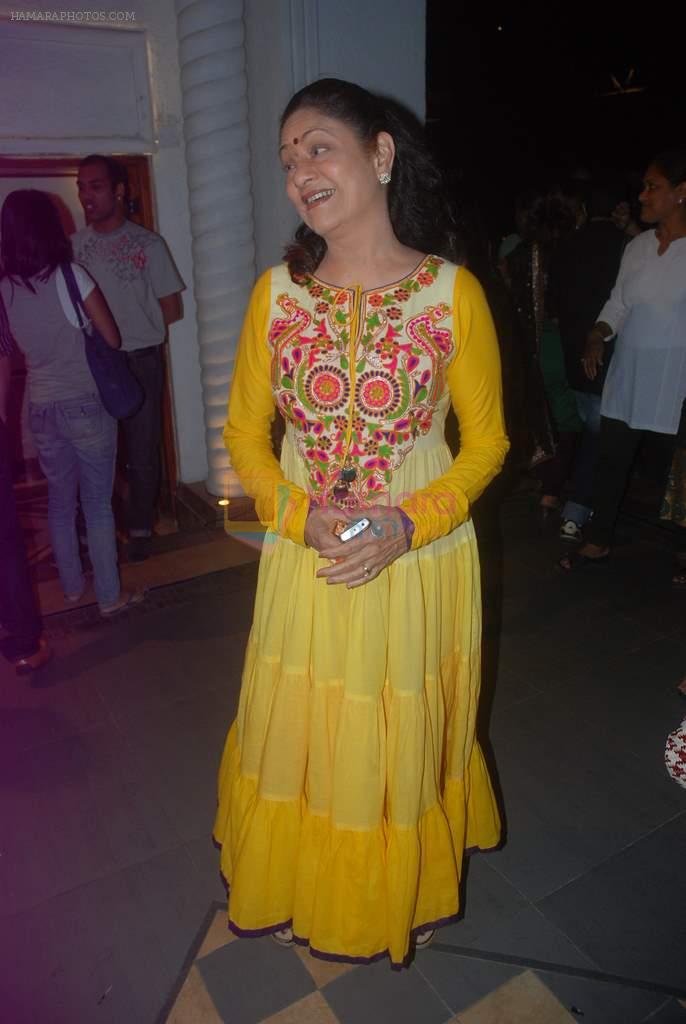 Aruna Irani at Colors Chal party in Citizen Hotel on 19th March 2012