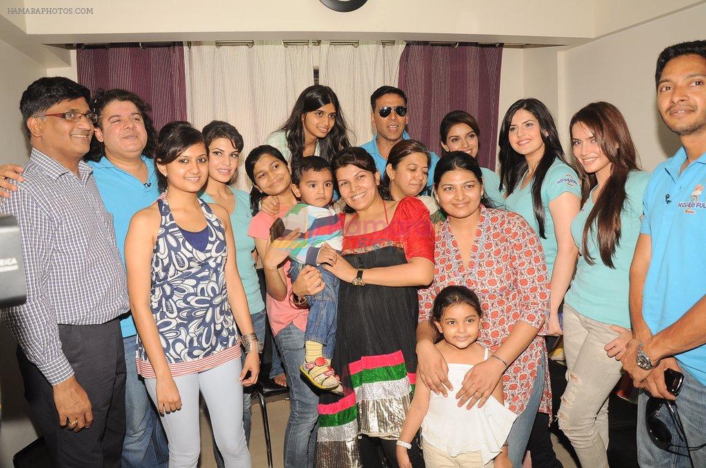 Zarine Khan, Jacqueline Fernandez, Shazahn Padamsee, Asin Thottumkal, Shreyas Talpade, Sajid Khan, Akshay Kumar at Housefull 2 cast meets NDTV contest winner in Andheri, Mumbai on 20th March 2012