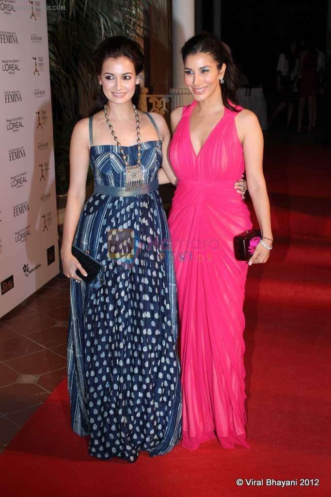 Dia Mirza, Sophie Chaudhary at Loreal Femina Women Awards in Mumbai on 22nd March 2012