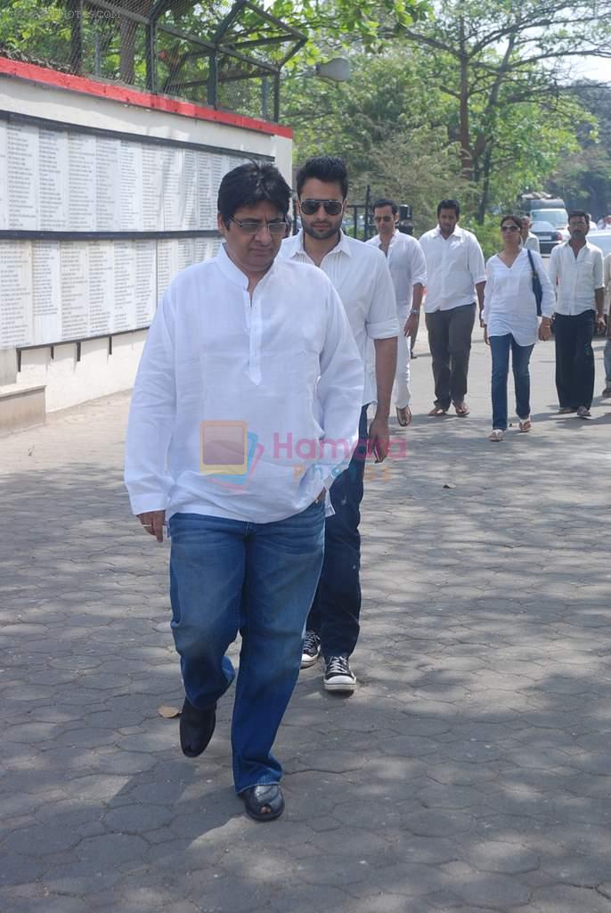 Jackie Bhagnani at Mona Kapoor funeral in Mumbai on 26th March 2012