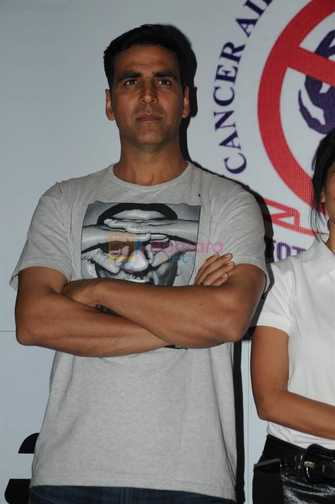 Akshay Kumar at the Special charity screening of Housefull 2 for Cancer Aid Foundationon 6th April 2012