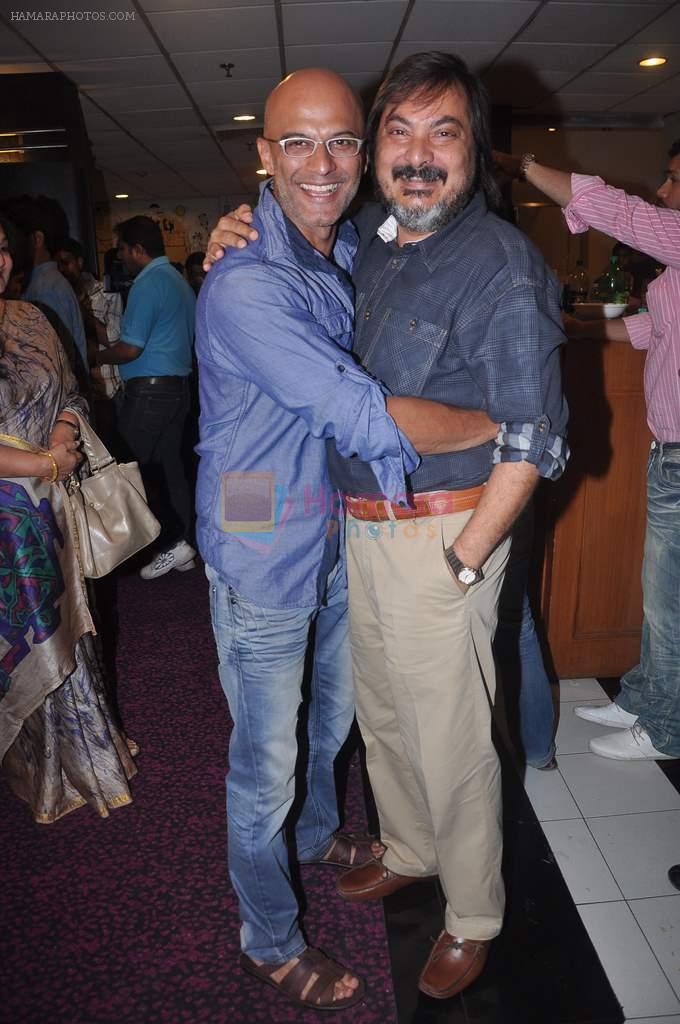 Rajesh Khera, Tony Singh at the Celebration of the Completion Party of 100 Episodes of PARVARISH�..kuch khatti kuch meethi in bowling alley on 7th April 2012