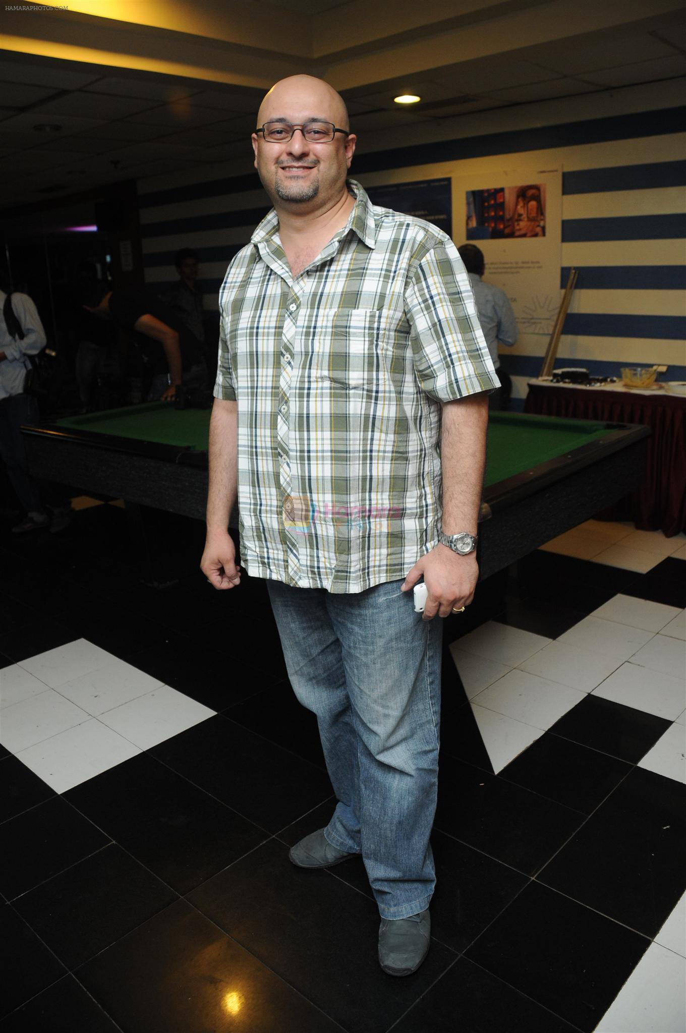 Raju Singh at the Celebration of the Completion Party of 100 Episodes of PARVARISH�..kuch khatti kuch meethi in bowling alley on 7th April 2012