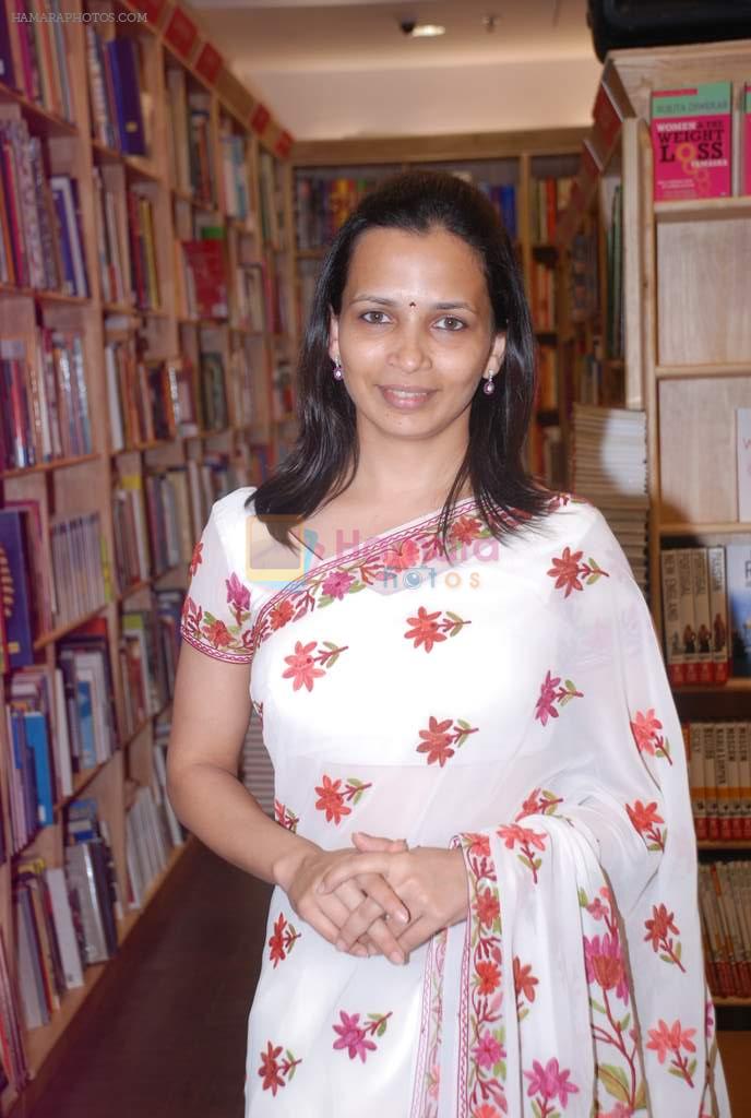 at the launch of book Women and the Weight Loss by Rujuta Diwekar on 9th April 2012