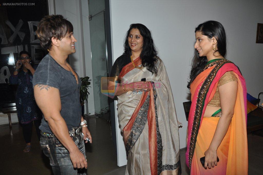 Yash Birla at the launch of Uttara & Adwait furniture art exhibition in Mumbai on 12th April 2012