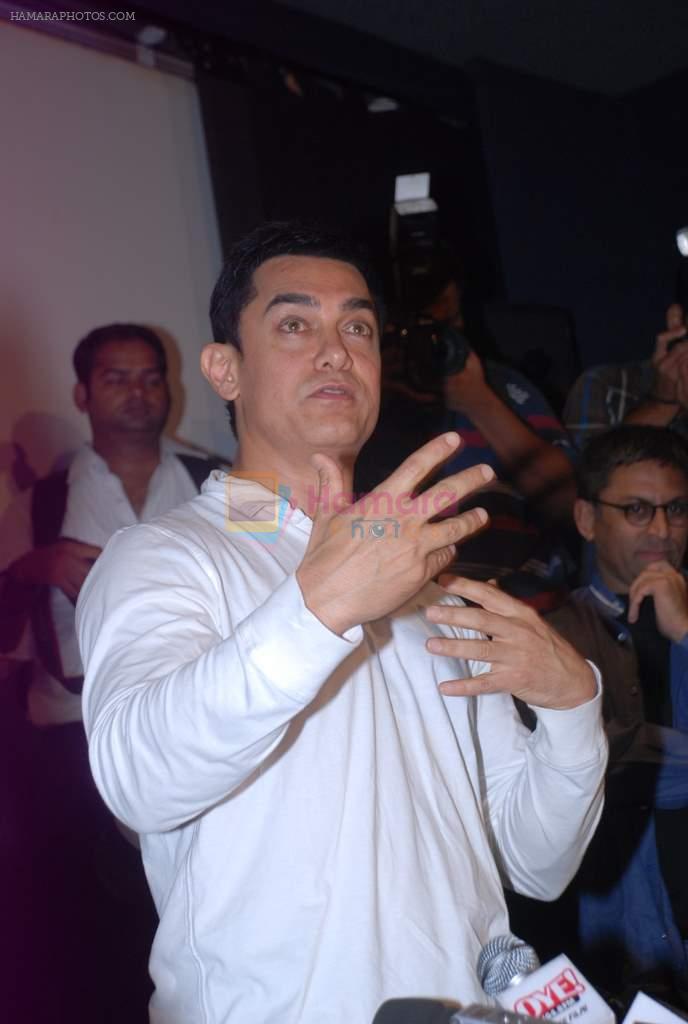 Aamir Khan at Satyamev Jayate press meet in Mumbai on 13th April 2012