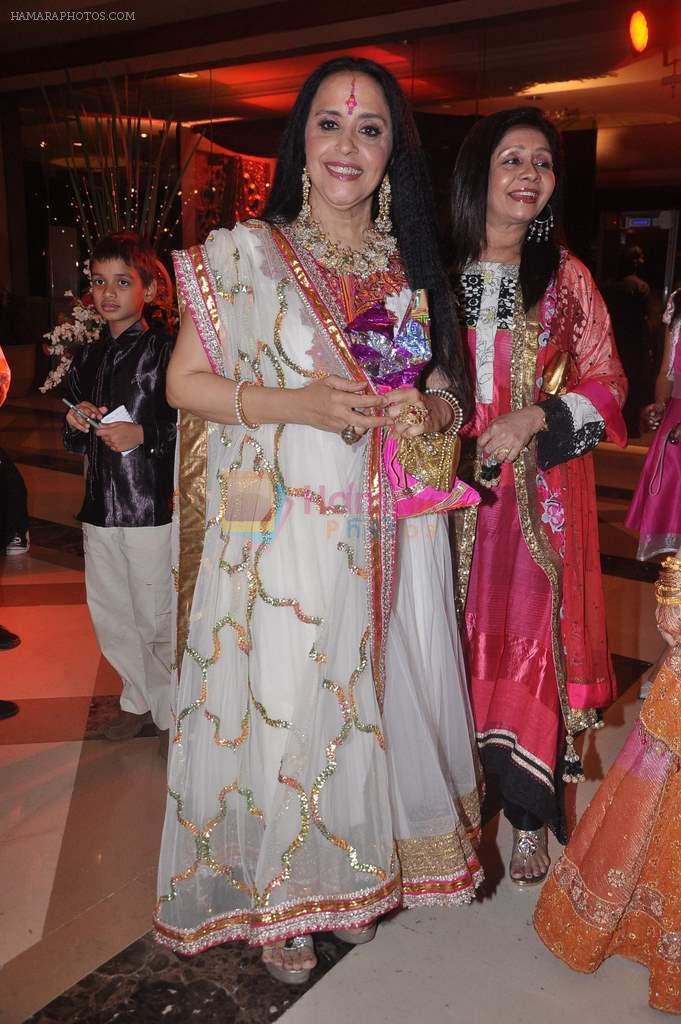 ILLA ARUN at Bappa Lahiri wedding reception in J W Marriott, Juhu, Mumbai on 20th April 2012