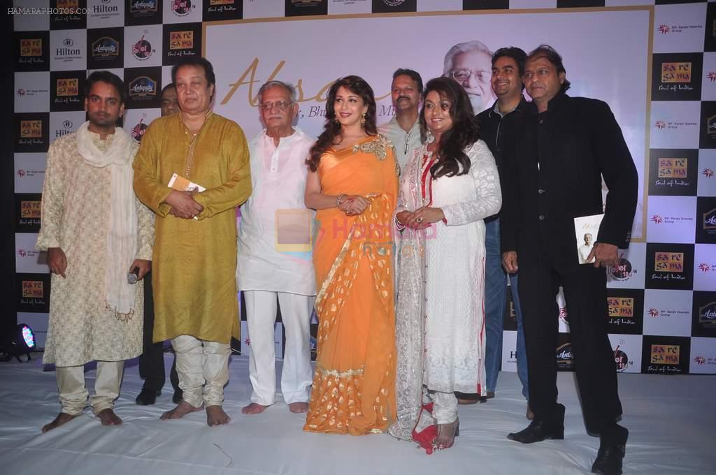 Madhuri Dixit, Gulzar, Mitali Singh, Bhupinder Singh at Gulzar's Aksar album launch in ITC Grand Maratha, Mumbai on 25th April 2012