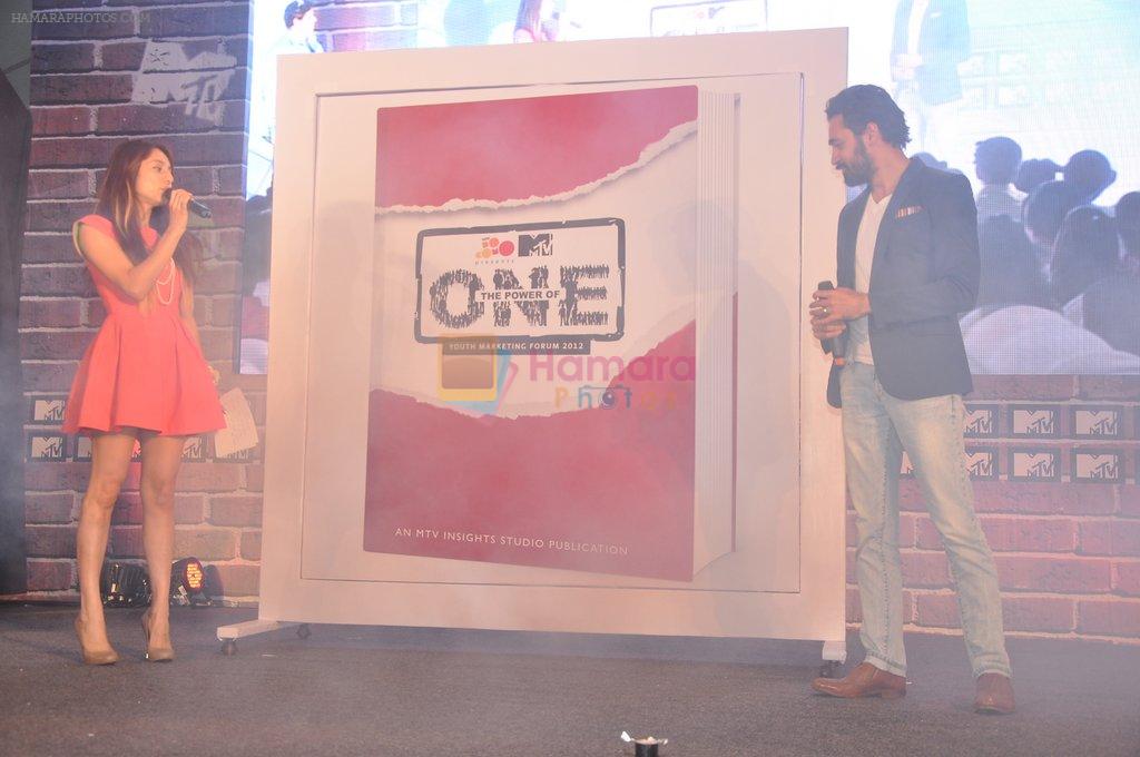 Imran Khan, Anusha Dandekar unveils MTV The One in Mumbai on 27th April 2012