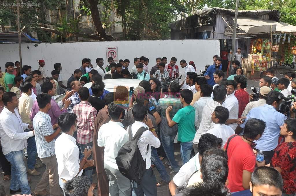 Emraan Hashmi promote Jannat 2 in Gaiety, Mumbai on 4th May 2012