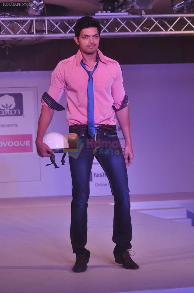 at Anita Dongre Cotton Council fashion show in Mumbai on 8th May 2012