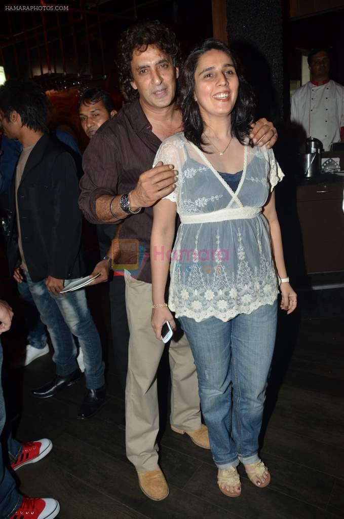 Mamik Singh at actress Surabhi Prabhu's birthday bash in Rude Lounge on 17th May 2012
