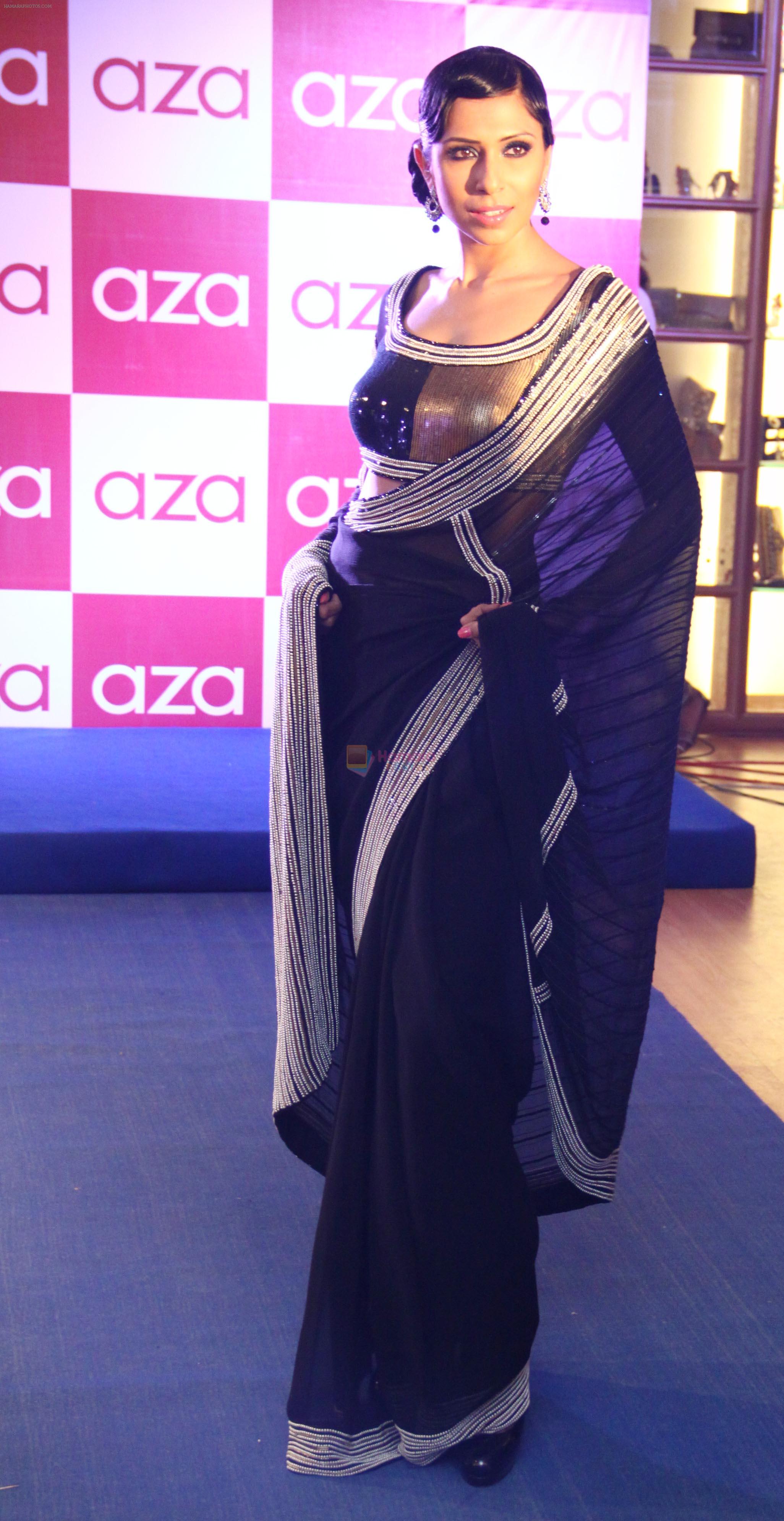 Candice Pinto at the Aza store launch in Ludhiana on 18th May 2012