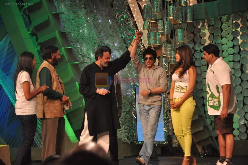 Priyanka Chopra, Cyrus Broacha, Shahrukh Khan at NDTV Greenathon in Yash Raj Studios on 20th May 2012