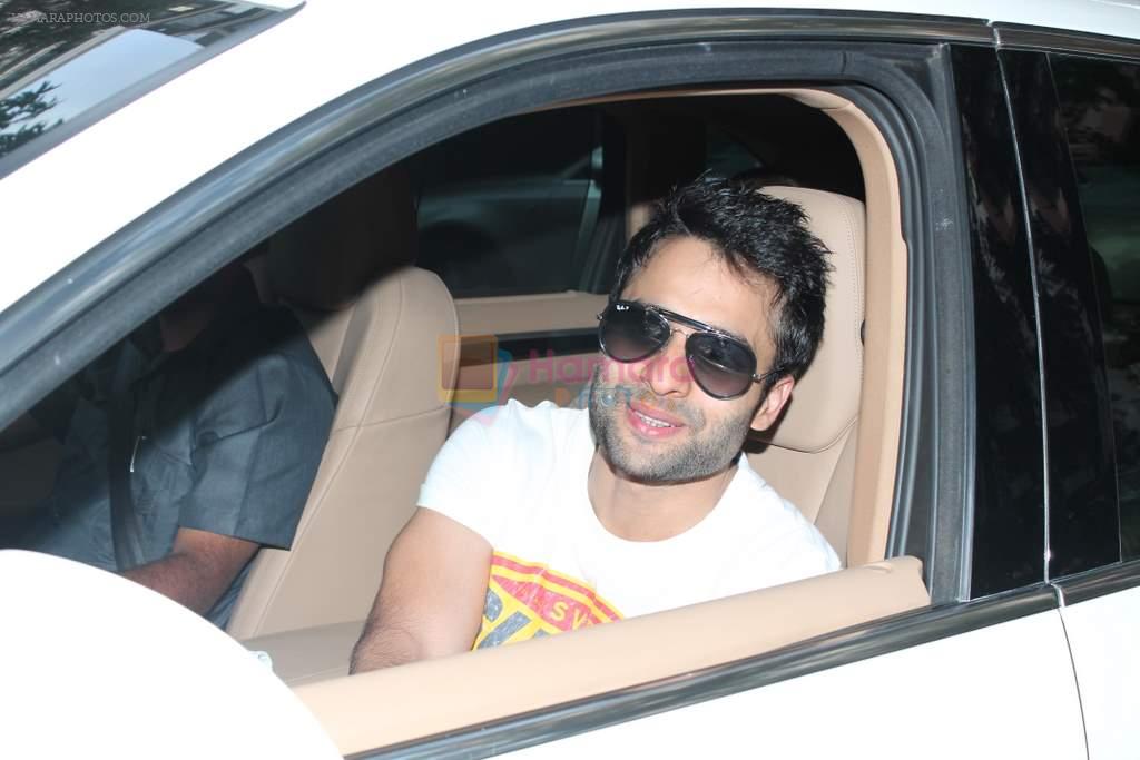 Jacky BHagnani at Hinduja Healthcare Surgical Hospital, Shilpa Shetty,Raj Kundra blessed with a baby boy in suburban Khar on 22snd May 2012