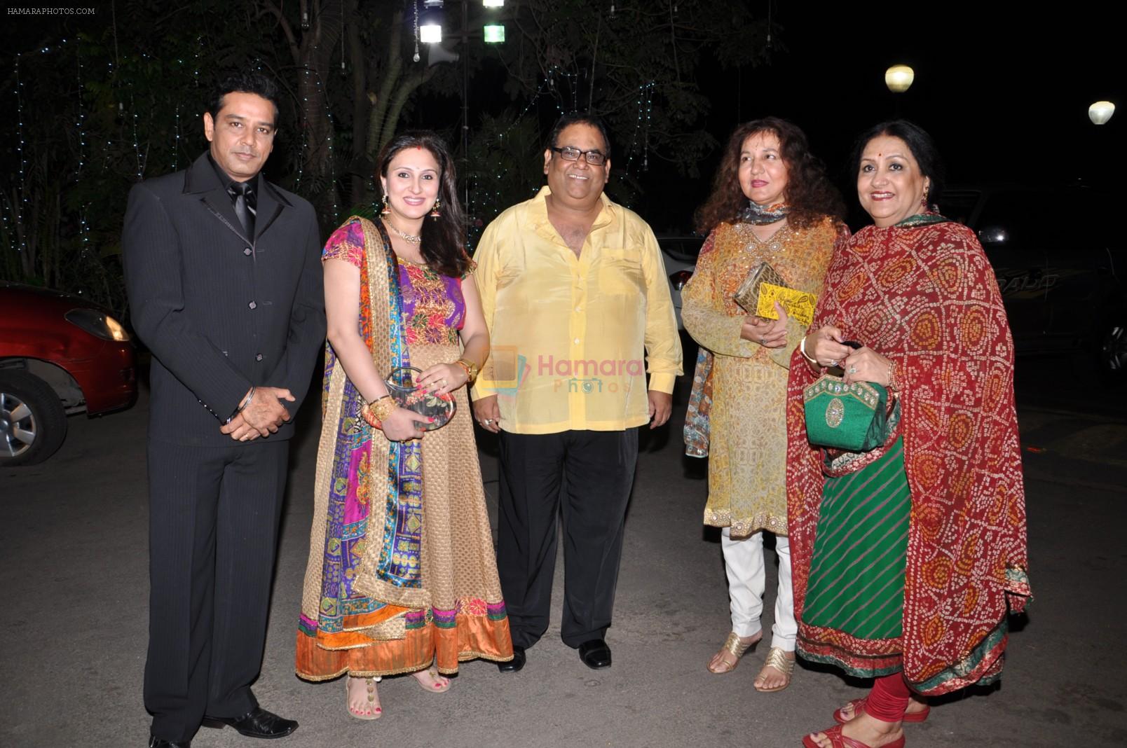 Anup soni, Juhi Babbar, Satish Kaushik & Nadira Babbar at wedding of Pallavi Govind Namdev with Vibin Das on 25th May 2012