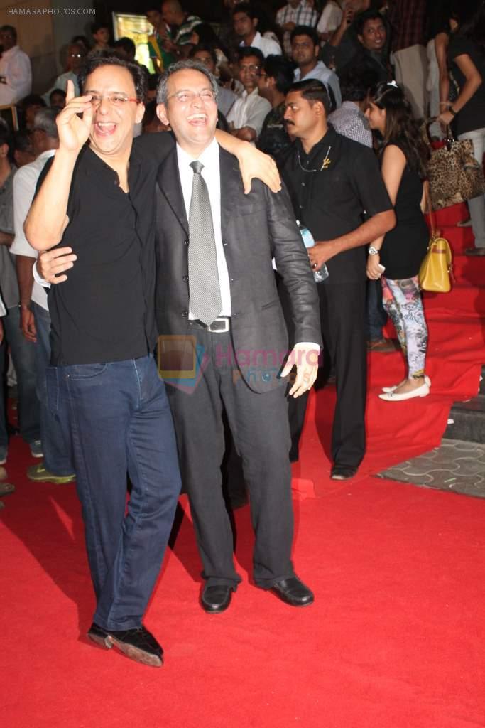 Vidhu Vinod Chopra, Rajesh Mapuskar at Ferrari Ki Sawari premiere in Mumbai on 14th June 2012