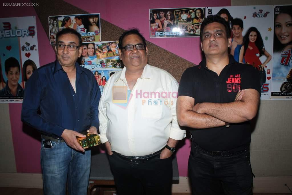 Ajai Sinha, Satish Kaushik, Daboo Malik at the Audio Launch of film 3 bachelors in T Series, Mumbai on 22nd June 2012