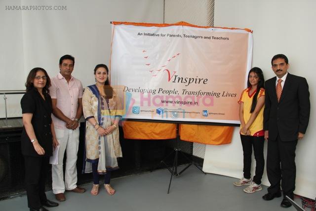 Anup Soni and Juhi Babbar at the launch of vinspire workshop for parents, teachers and teenagers in Juhu, Mumbai on 23rd June 2012