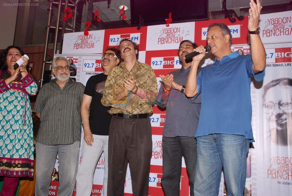 Kumar Sanu, Sudesh Bhosle at Panchamda's birthday in Big FM on 26th June 2012