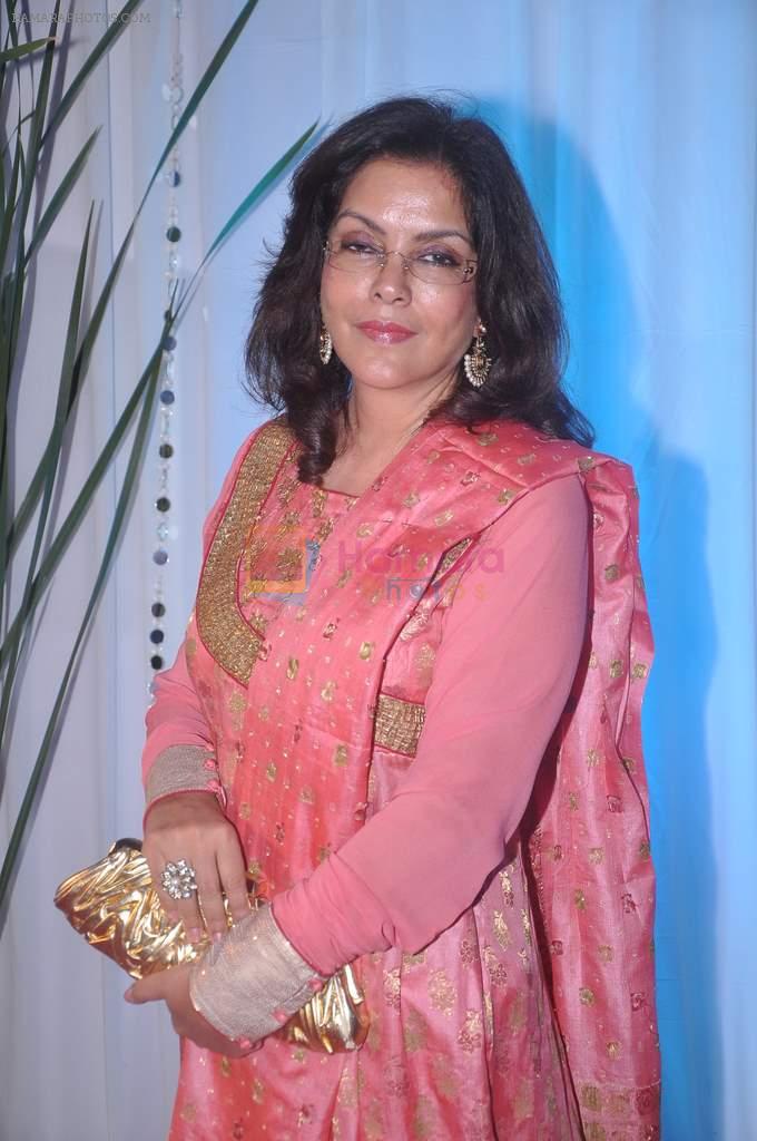 Zeenat aman at Esha Deol's wedding reception in five-star hotel,Mumbai on 30th June 2012