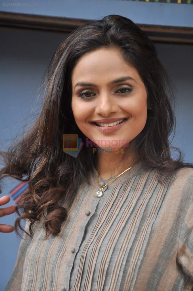 Madhoo Shah on the sets of film Tomchi in Andheri East, Mumbai on 5th July 2012