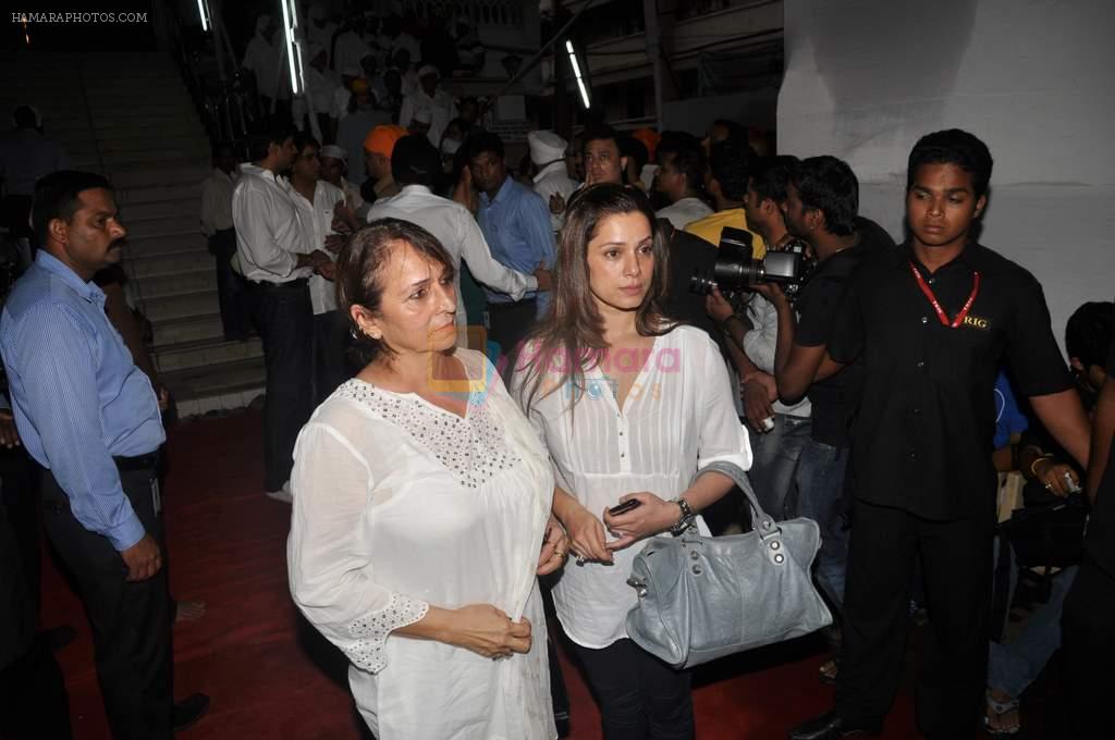 Neelam Kothari at Dara Singh's prayer meet in Andheri, Mumbai on 15th July 2012
