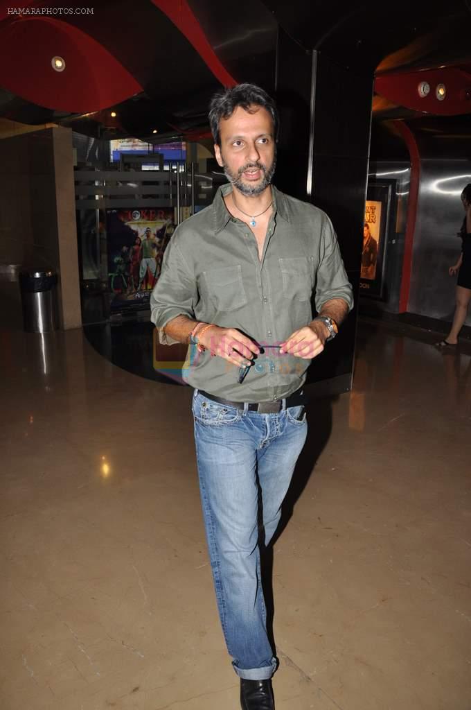 Anil Thadani at Student of the Year first look in PVR on 2nd Aug 2012