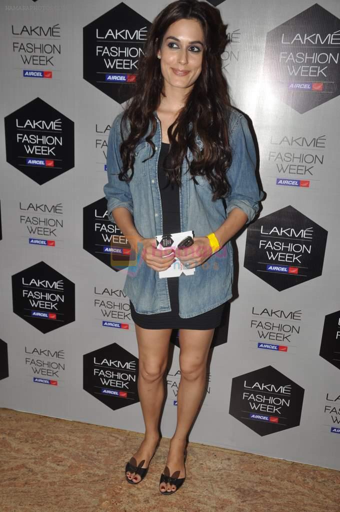 Amrit Maghera at Lakme Fashion Week Day 1 on 3rd Aug 2012_1