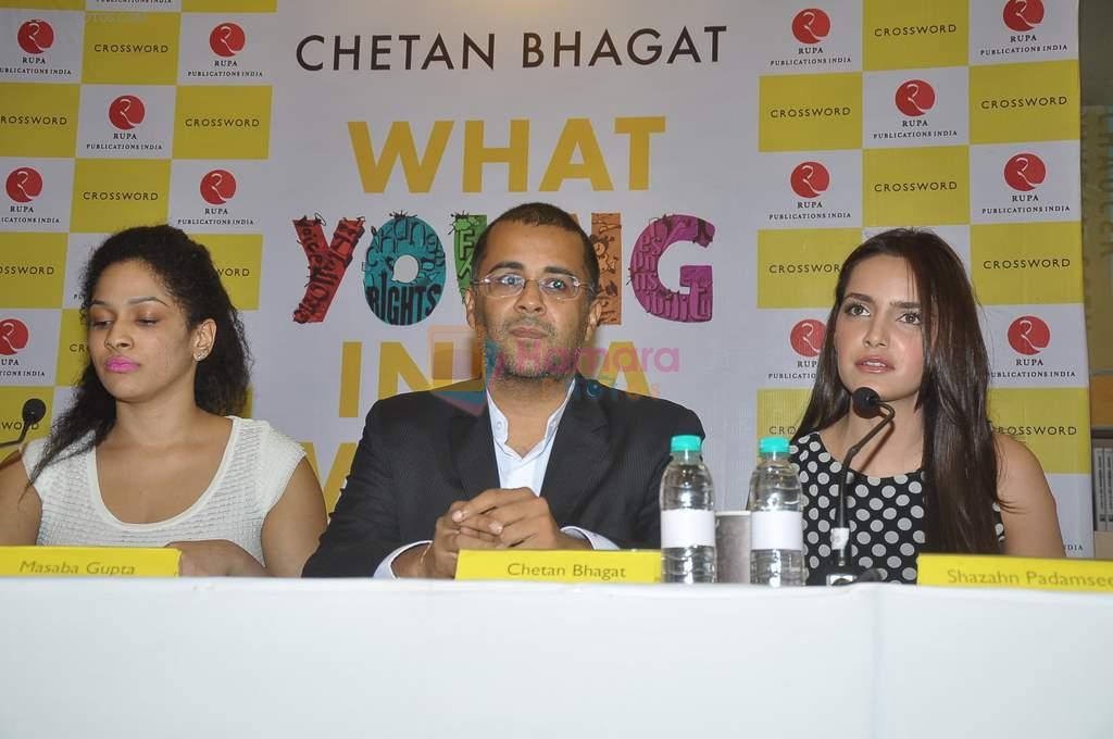 Shazahn Padamsee,Masaba,Chetan Bhagat at Chetan Bhagat's Book Launch - What Young India Wants in Crosswords, Kemps Corner on 9th Aug 2012