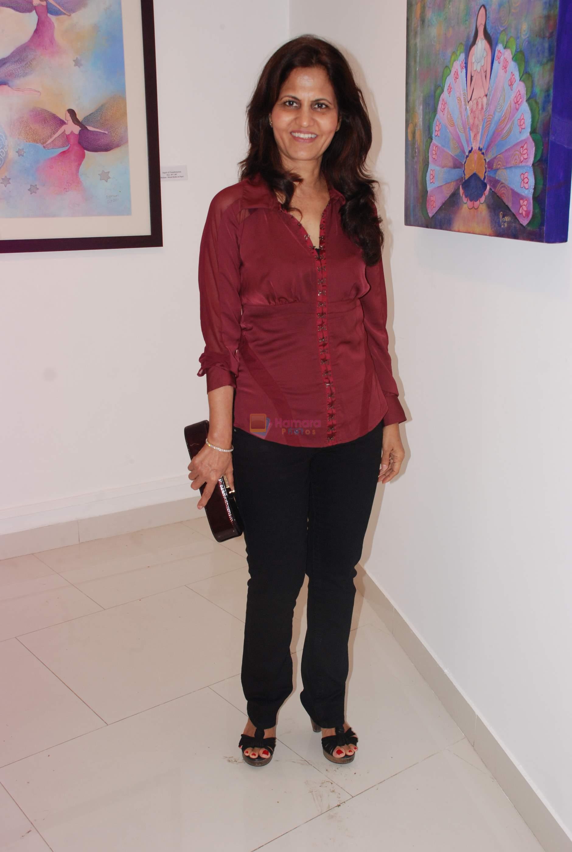 Usha Agarwal  at Poonam Agarwal's Art Exhibition in Jehangir Art Gallery, Mumbai on 9th Aug 2012