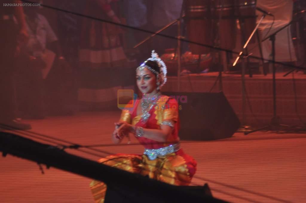 Esha Deol at Dahi Handi events in Mumbai on 10th Aug 2012