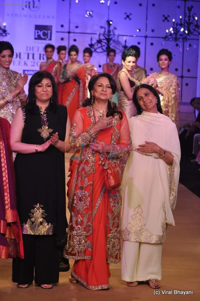Sharmila Tagore walk the ramp for Ashima Leena show at PCJ Delhi Couture Week on 9th Aug 2012