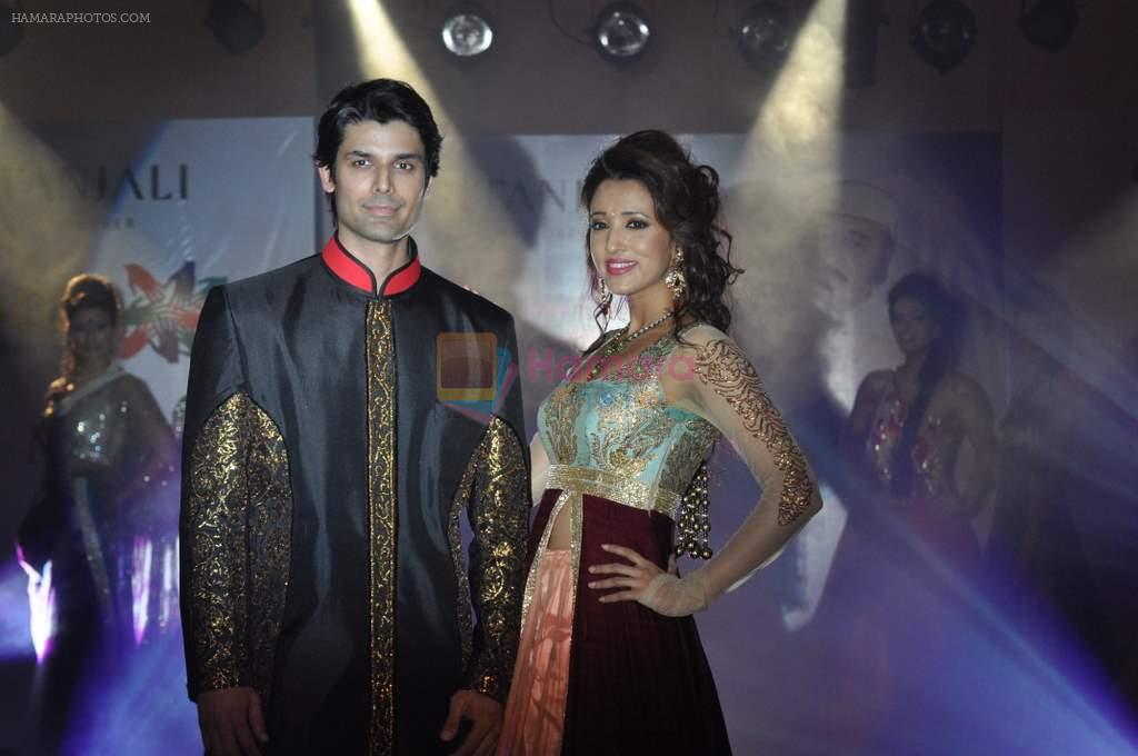 Ameet Gaur walks for Manali Jagtap Show at Global Magazine- Sultan Ahmed tribute fashion show on 15th Aug 2012
