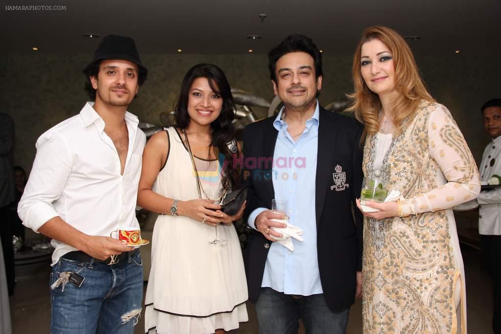 Raghav Sachar, Amita Pathak, Adnan, Roya at Adnan Sami party on 20th Aug 2012