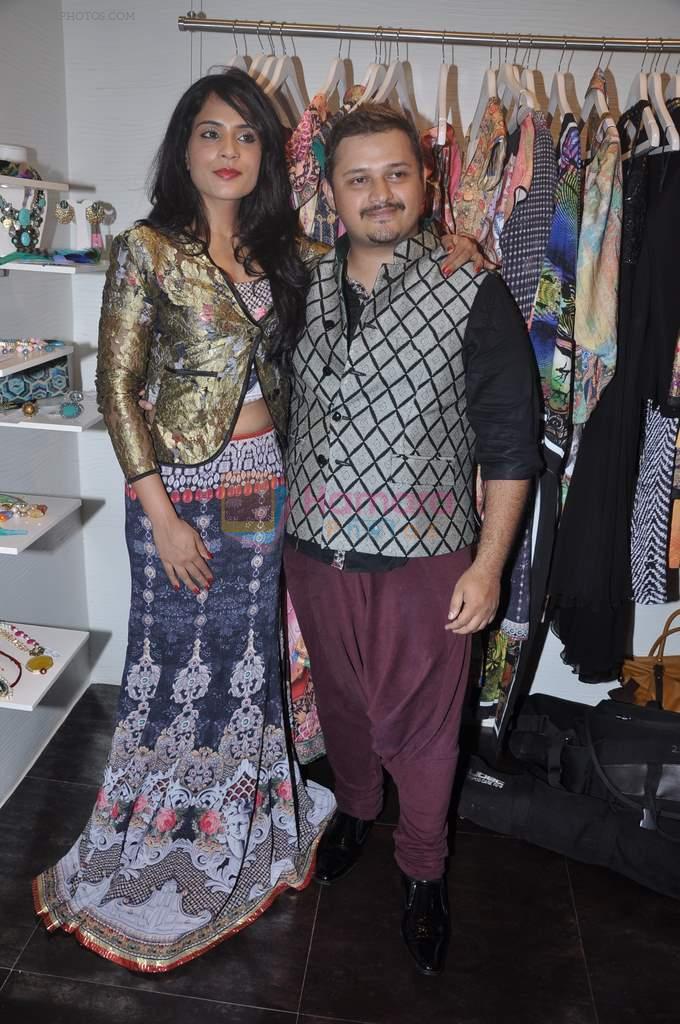 Richa Chadda at The Dressing room in Juhu, Mumbai on 3rd Sept 2012