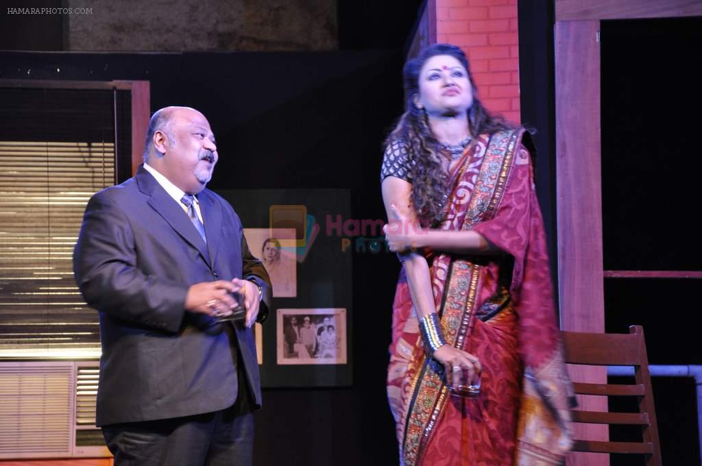 Nigaar Z Khan, Saurabh Shukla at Two To Tango Three to Jive play in Grand Hyatt, Mumbai on 7th Sept 2012