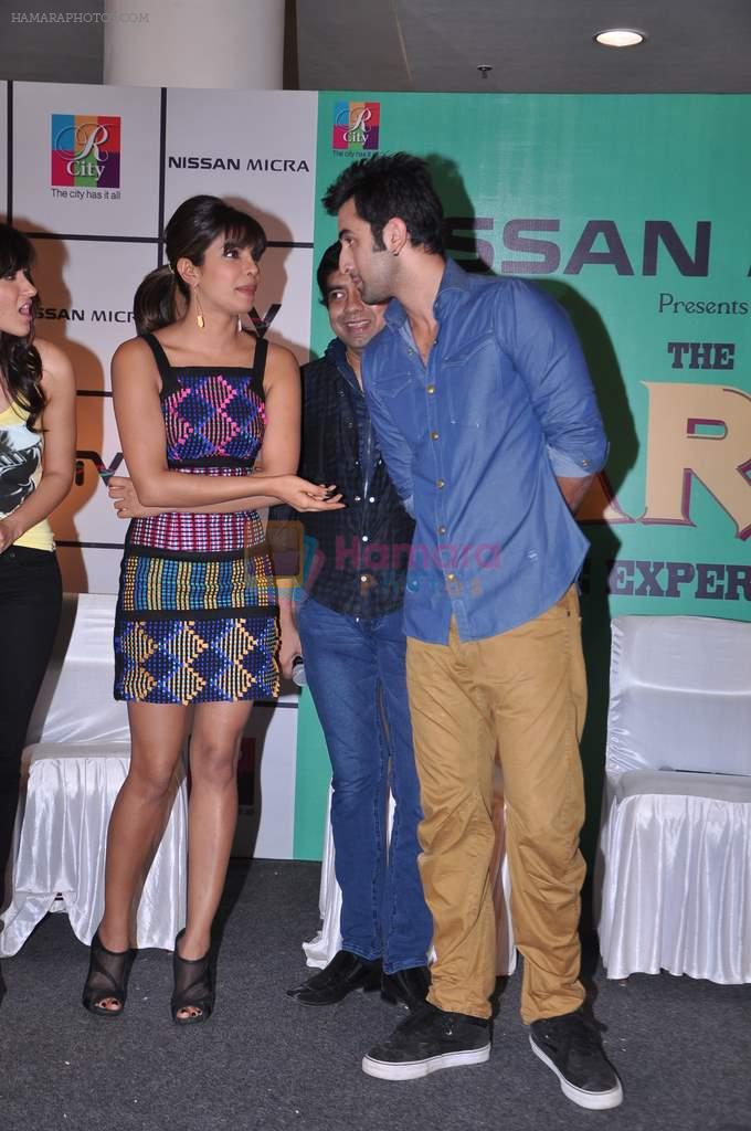 Ranbir Kapoor, Priyanka Chopra at Barfi promotions in R City Mall, Kurla on 8th Sept 2012