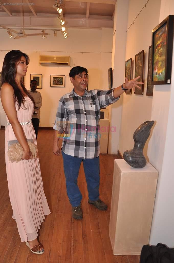 Mugdha Godse at Shyam Kishore Mishra's art event in Kala Ghoda, Mumbai on 10th Sept 2012
