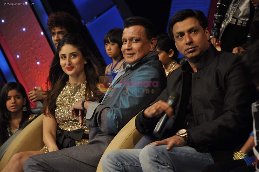 Kareena Kapoor, Madhur BHandarkar, Mithun Chakraborty on the sets of Zee Dance Ke Superstar in Famous on 10th Sept 2012