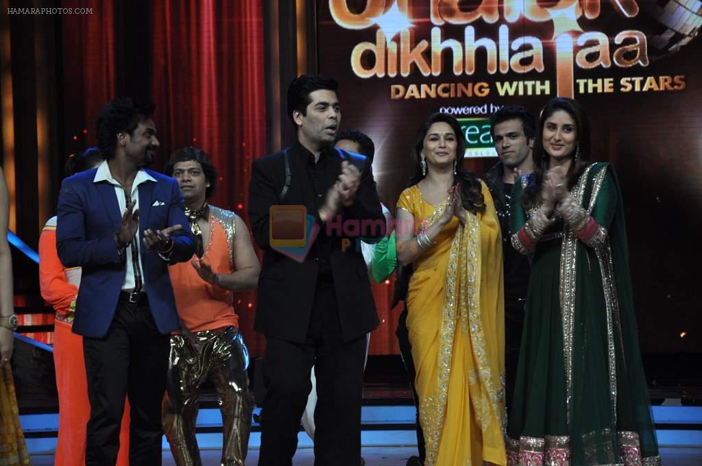 Kareena Kapoor, Madhuri Dixit, Karan Johar on the sets of Jhalak Dikhhla Jaa in Filmistan, Mumbai on 11th Sept 2012