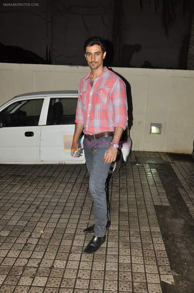 Kunal Kapoor snapped at PVR, Mumbai on 13th Sept 2012