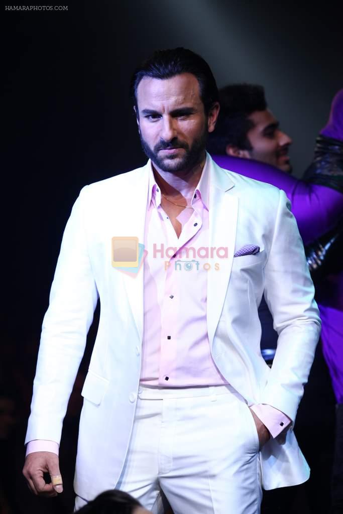 Saif Ali Khan walk the ramp for Narendra Kumar Ahmed show at Aamby Valley India Bridal Fashion Week 2012 Day 2 in Mumbai on 13th Sept 2012
