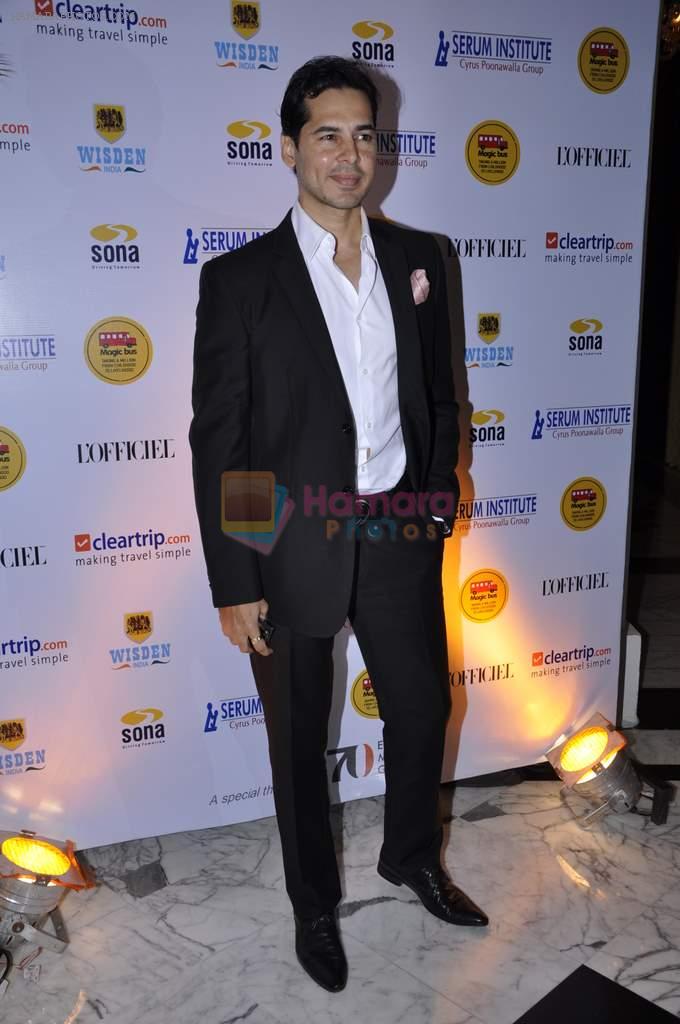 Dino Morea at Magic Bus event by L_Officiel in Mumbai on 14th Sept 2012