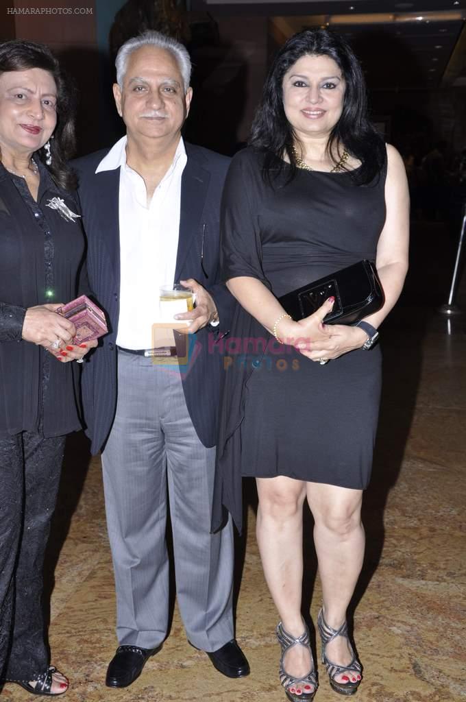 Kiran Sippy, Ramesh Sippy at Lewis Hamilton Vodafone auction event in Mumbai on 16th Sept 2012